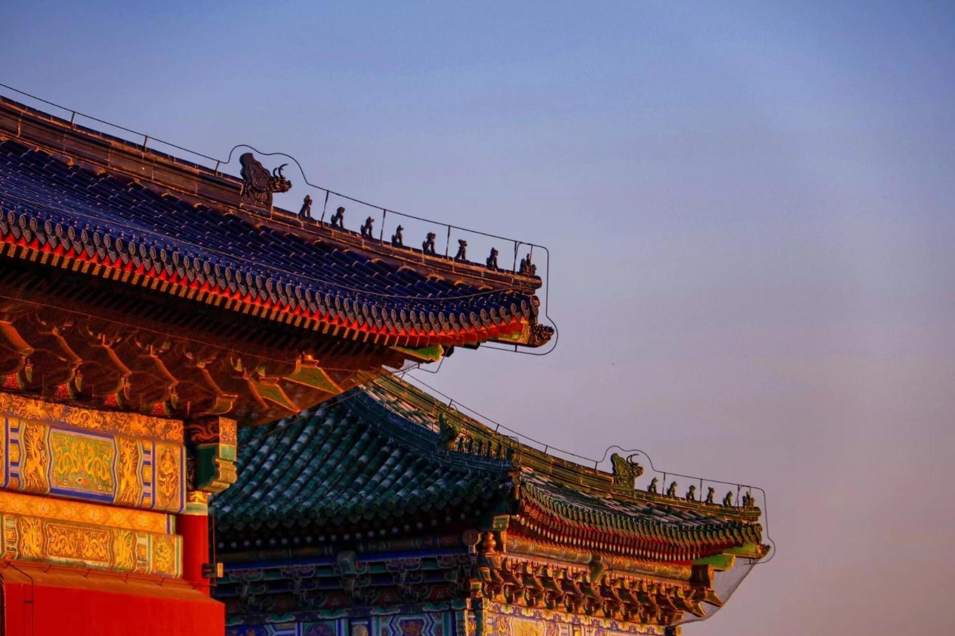 East Sacred Hotel ᴸᴱo---Foreign Accept---Tourism Service English-Speaking 丨 Near Tiananmen Forbidden City丨very Close To Metro Zhangzizhong And Beixinqiao 丨european Foot Ball English丨free Advance Tickets And Laundry Drying Service Coffee Snacks Peking Exteriör bild