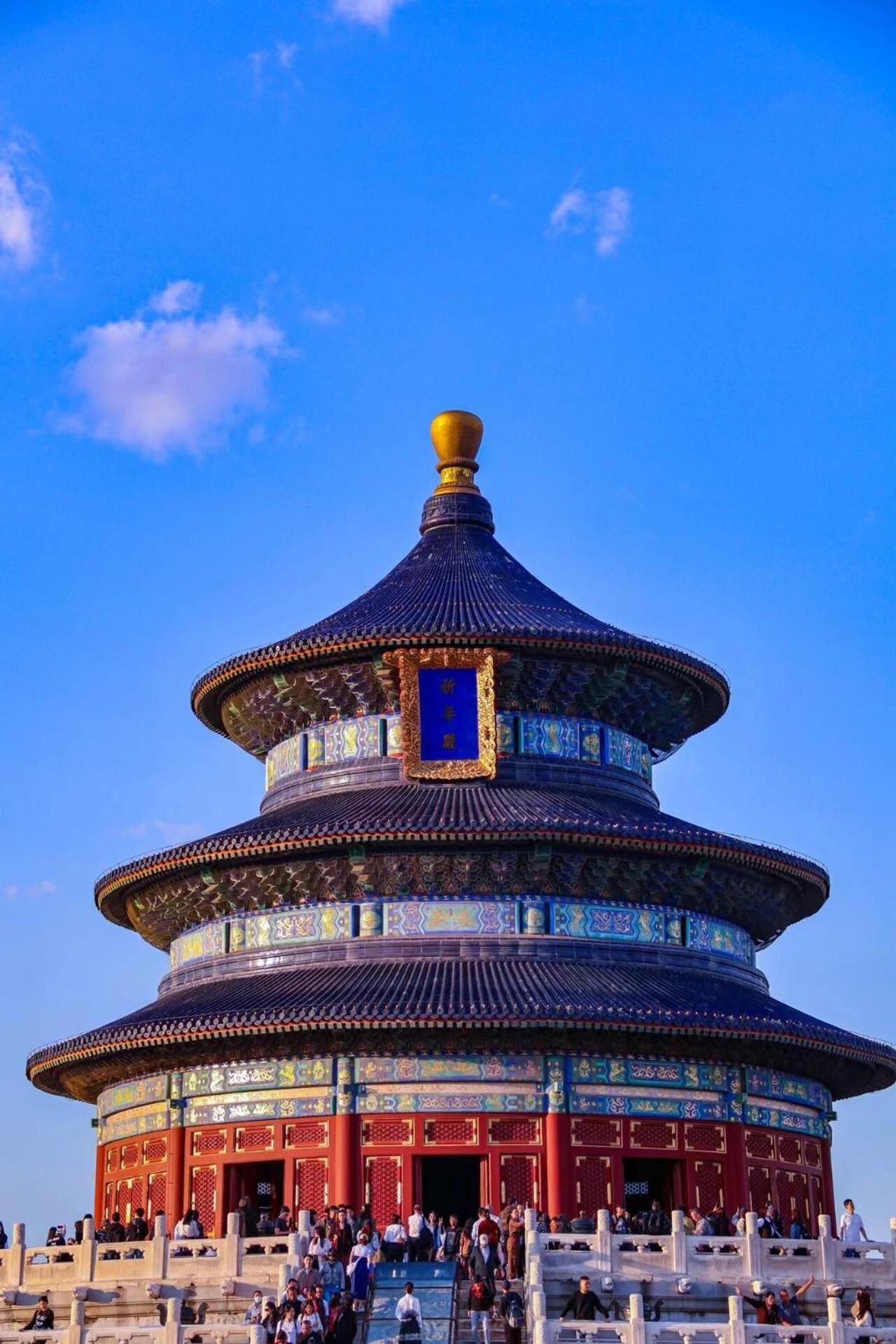 East Sacred Hotel ᴸᴱo---Foreign Accept---Tourism Service English-Speaking 丨 Near Tiananmen Forbidden City丨very Close To Metro Zhangzizhong And Beixinqiao 丨european Foot Ball English丨free Advance Tickets And Laundry Drying Service Coffee Snacks Peking Exteriör bild
